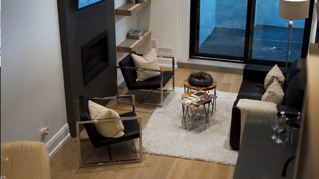 40 Interior Design Photos vs. 10 Second St, Toronto Luxury Home Tour