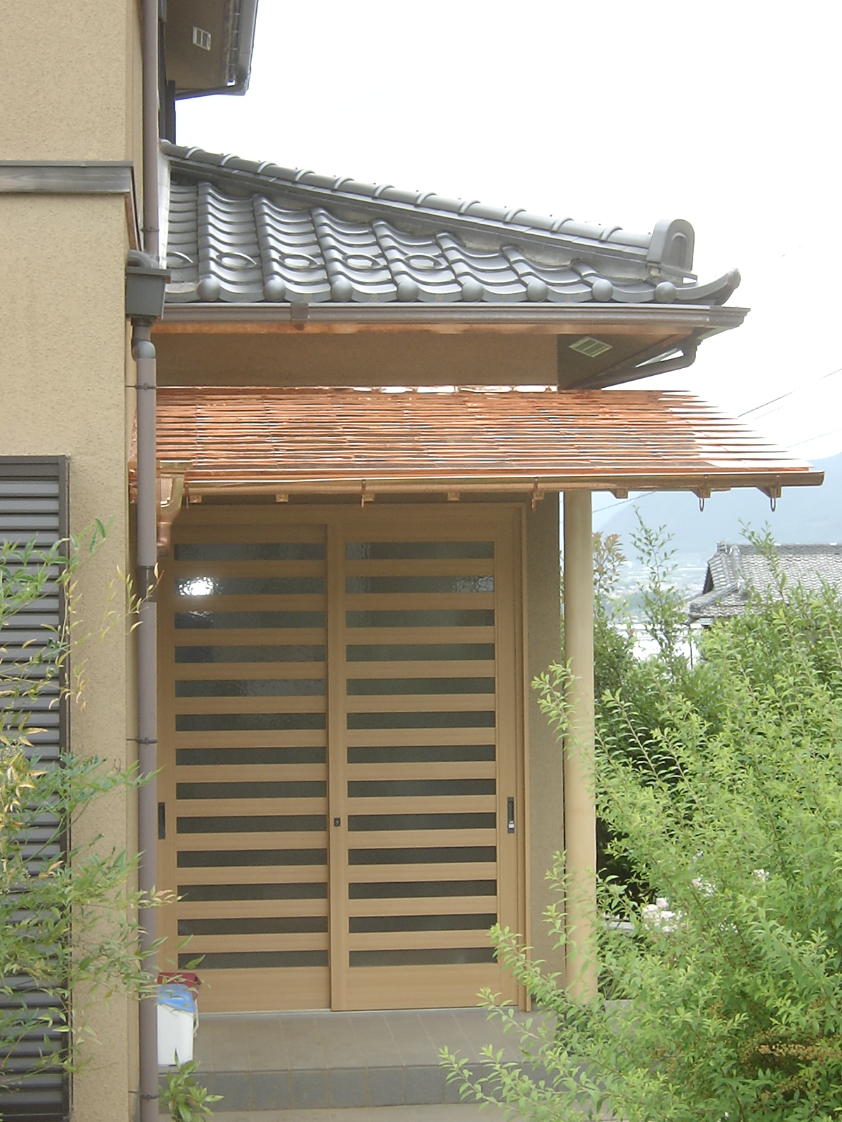 住まいの家職人 玄関庇増築