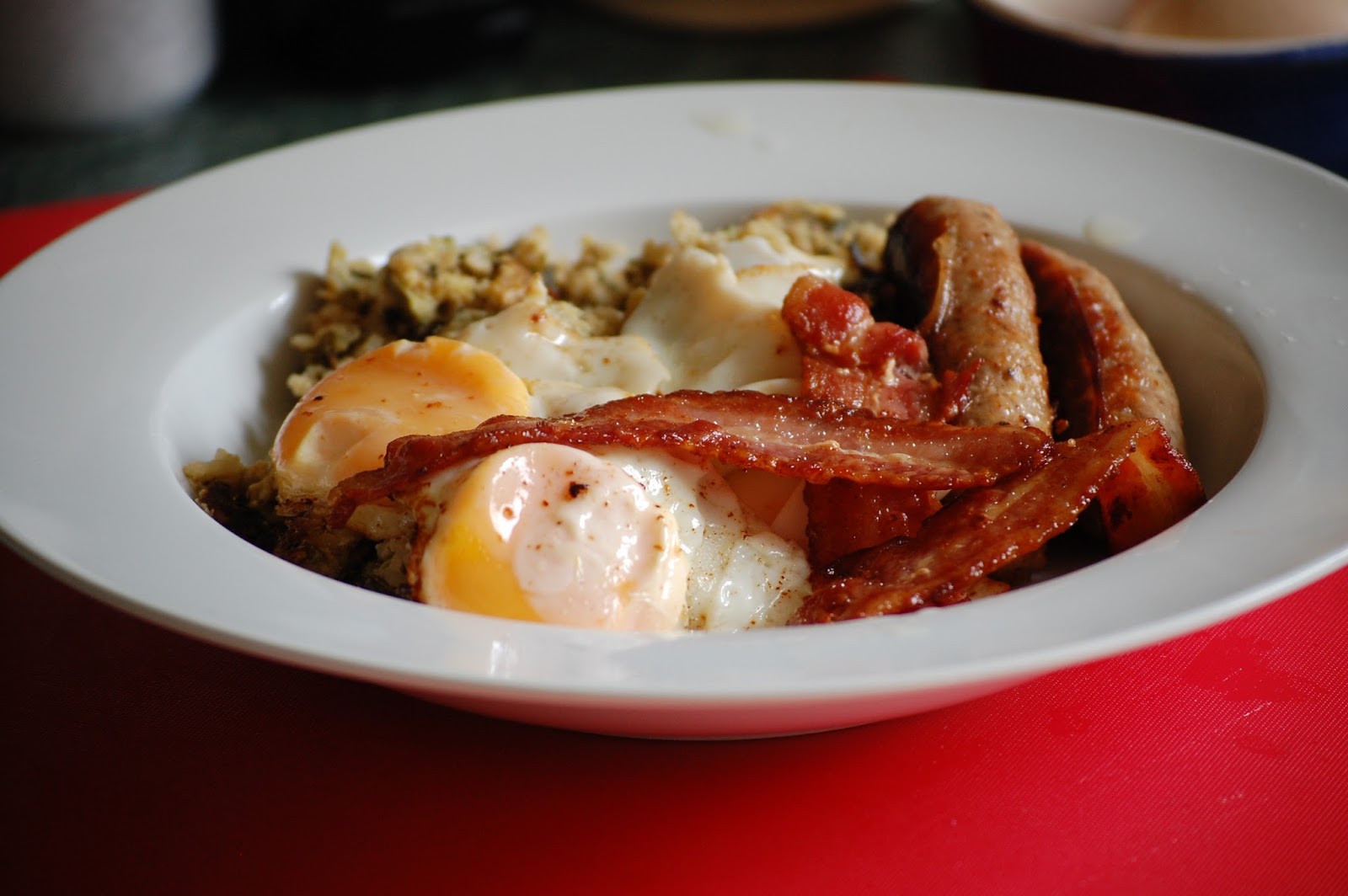 Spiegelei Englisch Sunny Side Up mugofstrongtea : Spiegelei for dinner sunny side up.