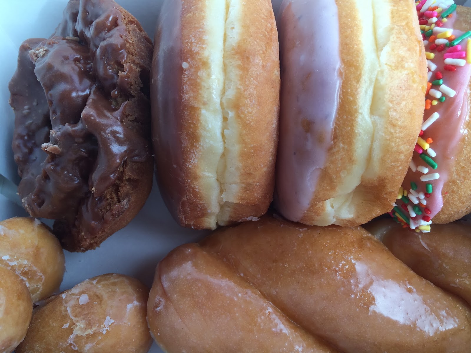 The Donut Club Donuts and Deli