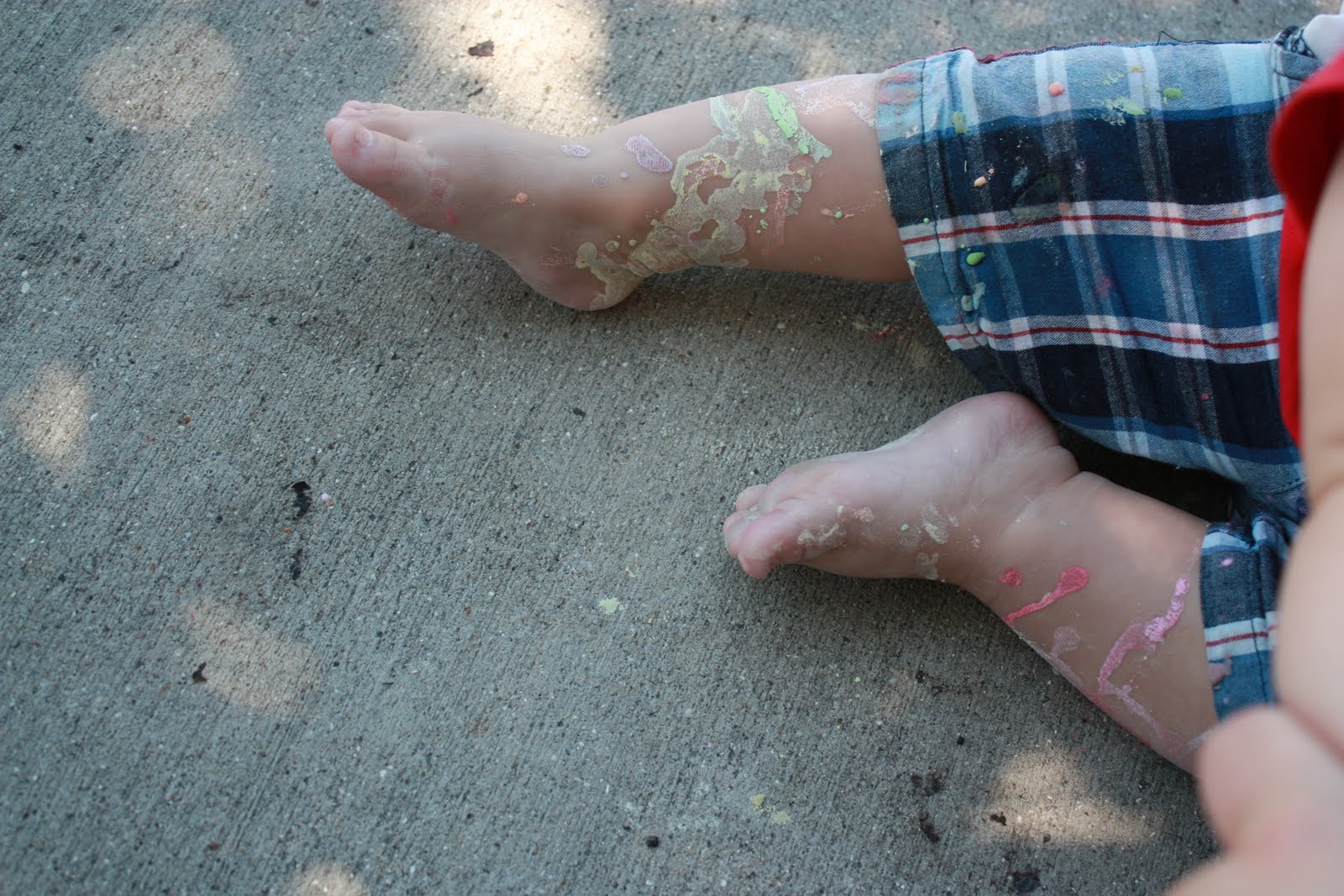 A Legacy of Love: Homemade sidewalk paint