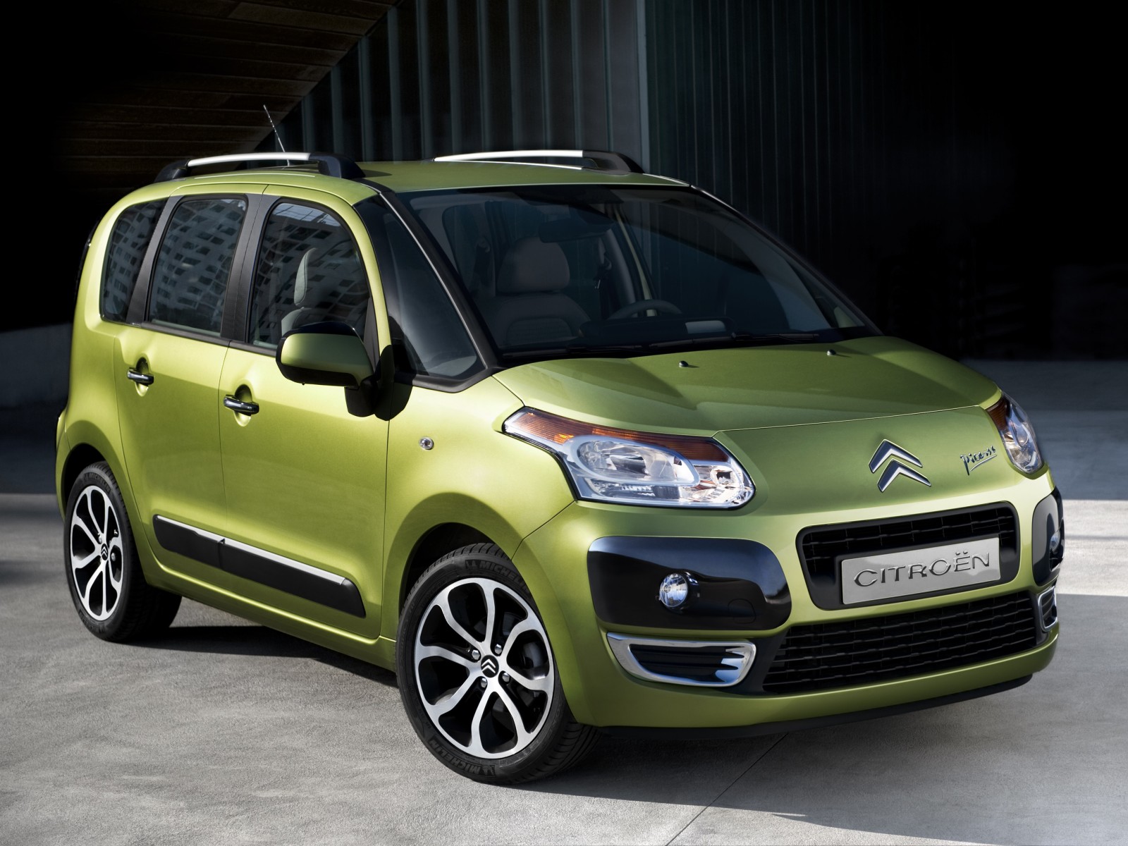 HD Wallpapers  2009 Citroen C3 Picasso  Wallpapers 