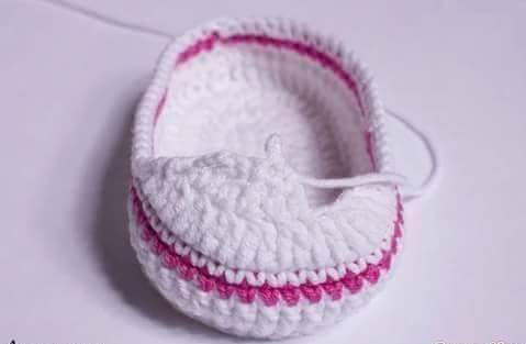 Tina's handicraft : baby shoes