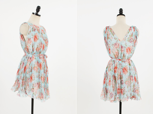 Korean Pleated Sleeveless Floral Blouse