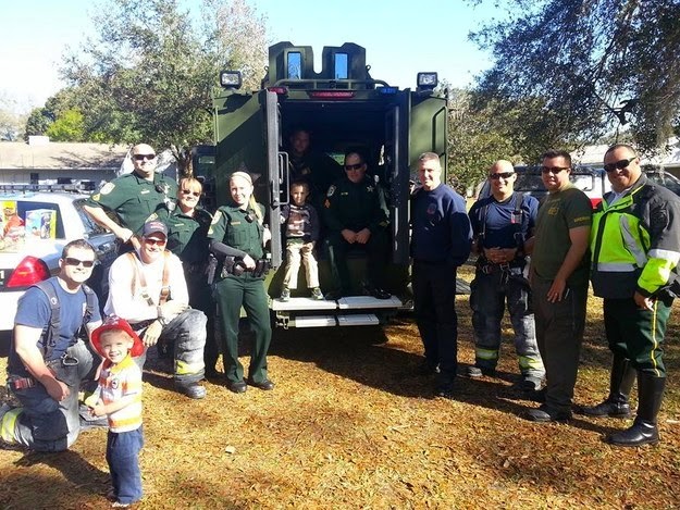 20+ Photos That Will Restore Your Faith In Humanity - No Classmates Showed Up For This Little Autistic Boy's Birthday. His Mom Asked For Help On Facebook And These Amazing Firefighters, Officers And Local Kids Came