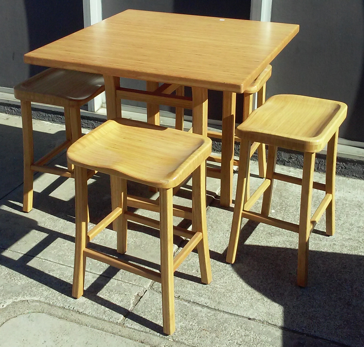 UHURU FURNITURE & COLLECTIBLES SOLD 21242 Solid Bamboo Modern