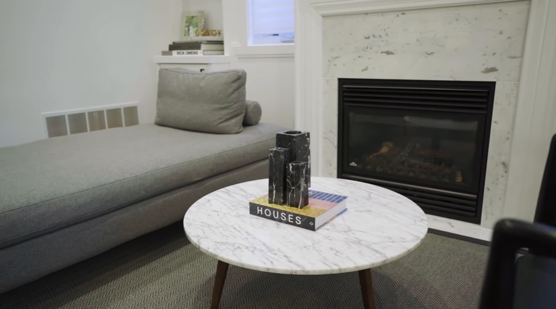 Tour 100 Snowdon Ave, Toronto vs. 43 Interior Design Photos