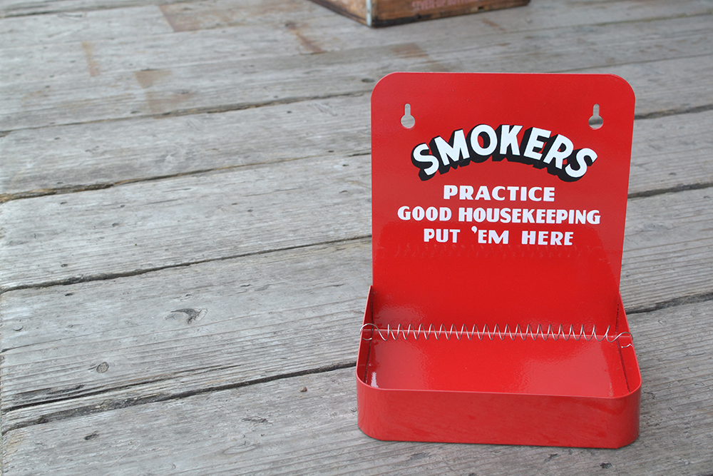 HOLIDAY GENERAL STORE SMOKERS Wall Ashtray