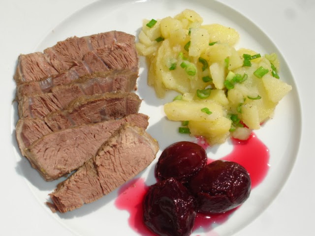 Kochbuch für Max und Moritz: Klassiker: Gekochtes Rindfleisch mit ...