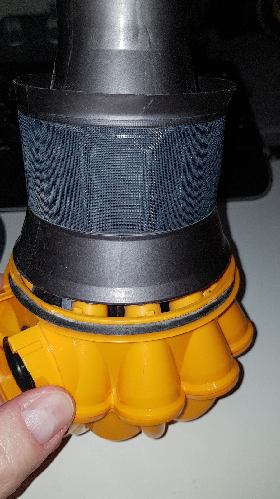 katzenjens' Technik-Blog: Dyson DC62 reinigen
