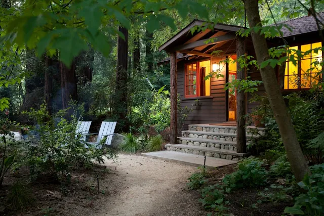 Glen Oaks Big Sur, California - rustic wood cabin