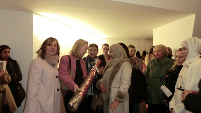 Bazar benéfico de la Asociación de Damas Diplomáticas Árabes en el Hotel Intercontinental de Madrid