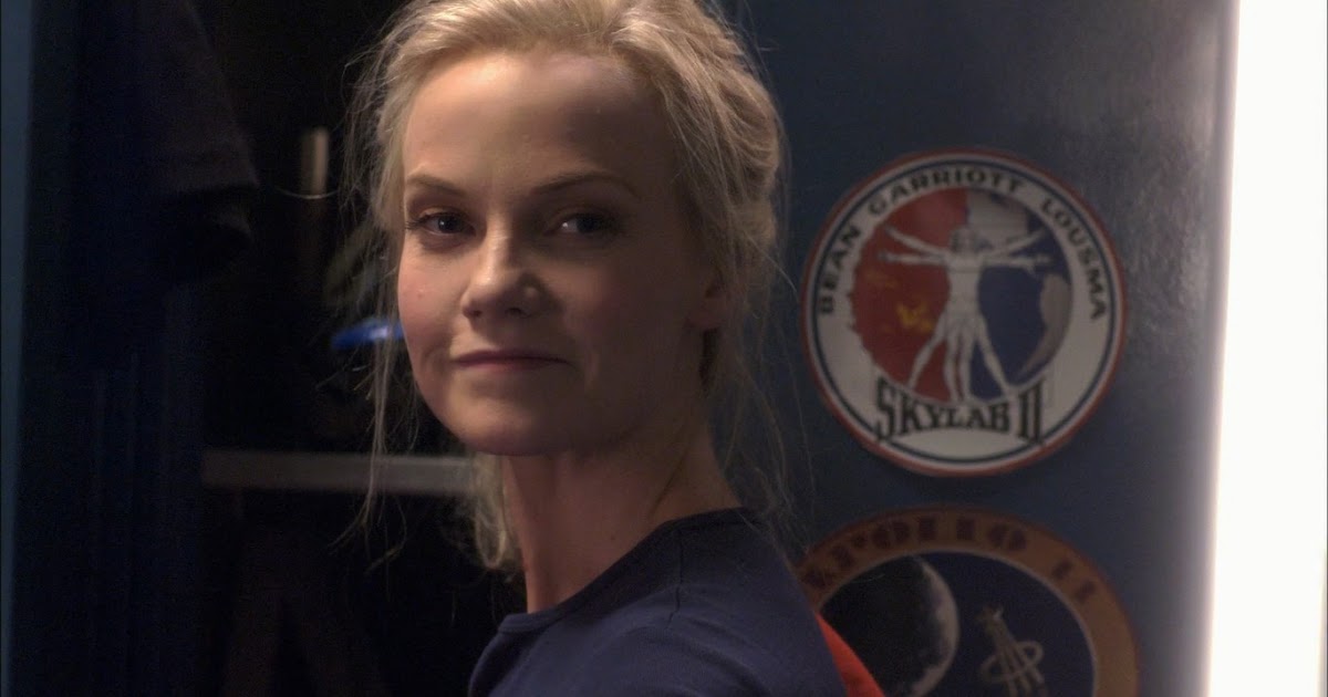 Cool movie screenshots Laura Harris as Zoe Barnes in Defying Gravity