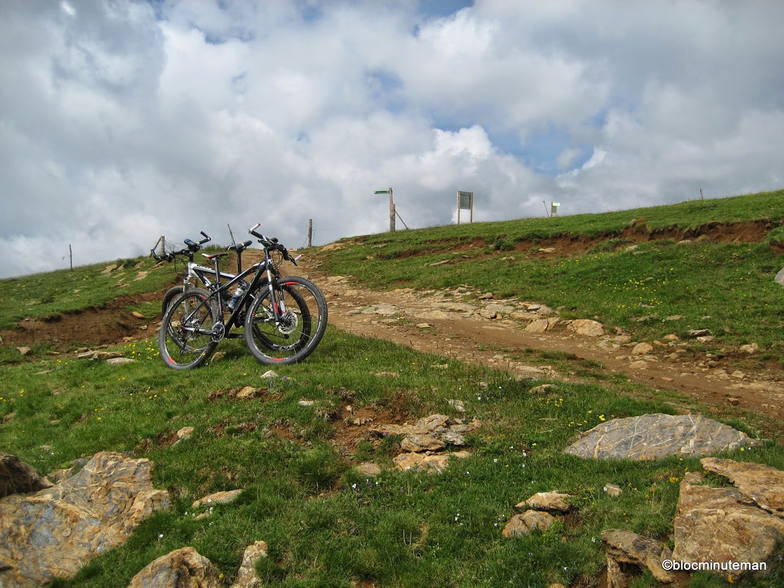 Anarhi anant. Per Minuteman. Pedals de Foc