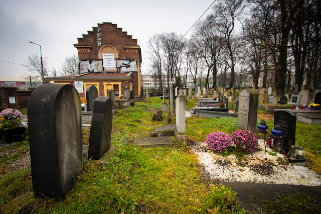Cimitero vicino al mercato Hala Torgowa-Cracovia