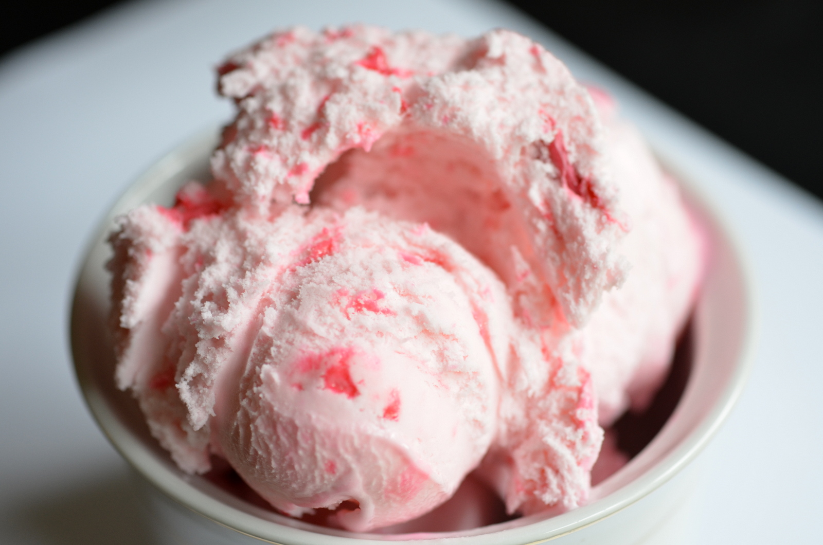 food and ice cream recipes REVIEW Edy's Peppermint Wonderland