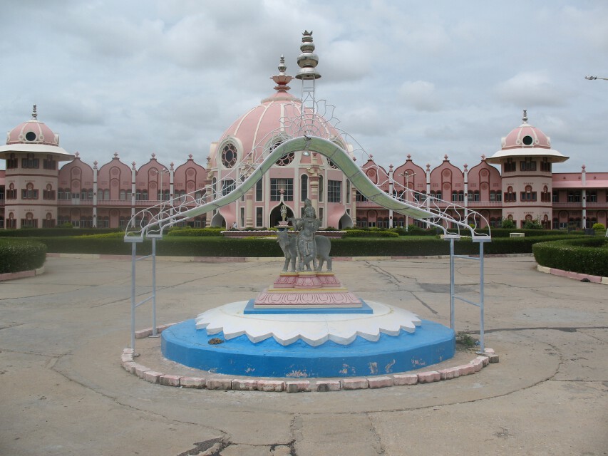 Индия путтапарти Индия путтапарти