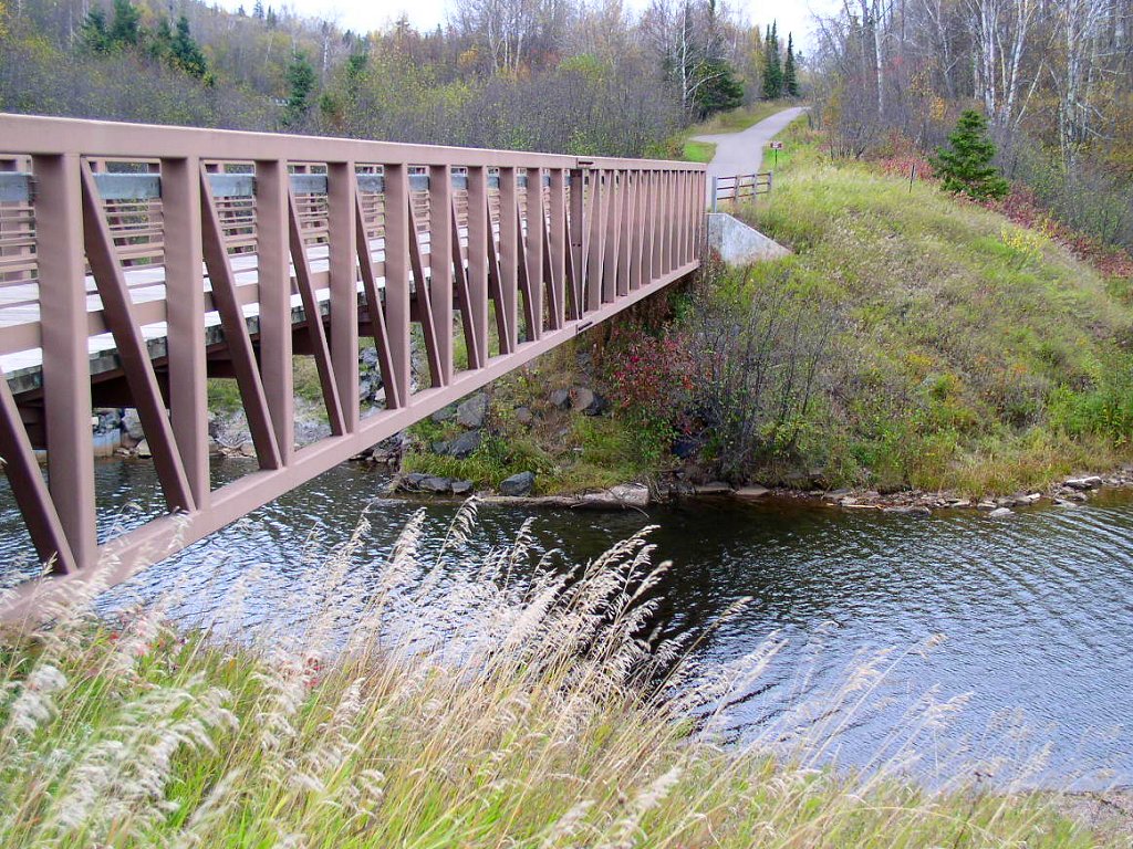 Day Hiking Trails Trail offers snapshot of Split Rock’s features
