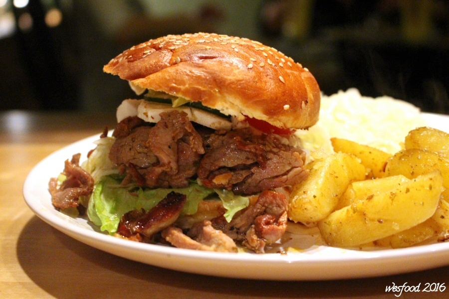 WesFood - Herr Westerhausen kocht ...: Gyros Burger