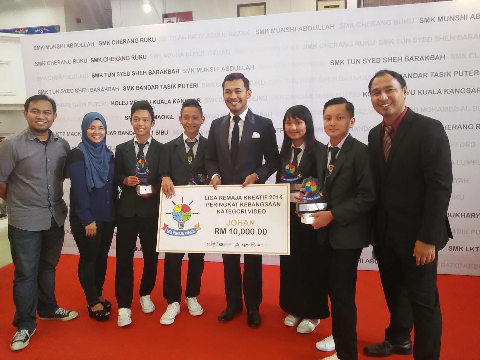 Pemenang Liga Remaja Kreatif 2014 : SMK Luar Bandar No.1 Sibu Sarawak