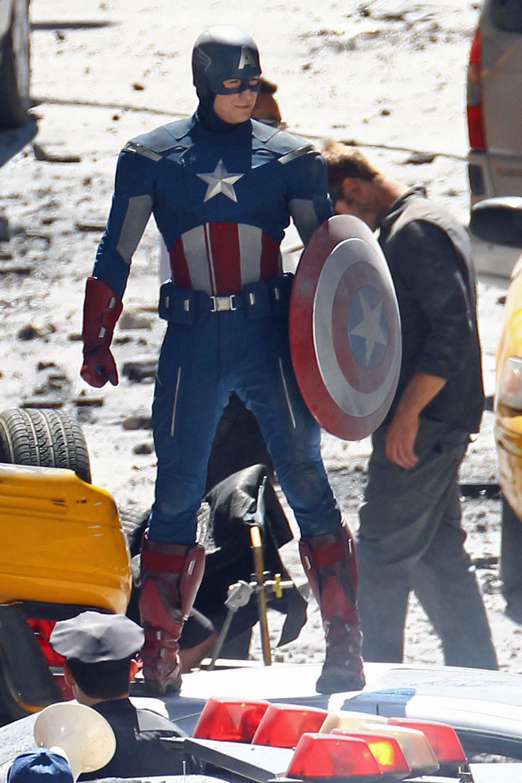 Movie Musing Captain America Winter Soldier Suit