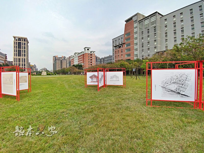 三峽梅樹月|臺北大學展區|李梅樹x李乾朗手繪廟宇古蹟建築圖展