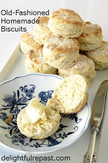 Old-Fashioned Homemade Biscuits - Try Homemade and You'll Never Go Back! / www.delightfulrepast.com