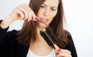Calvície nas mulheres queda de cabelos femininos tratamento