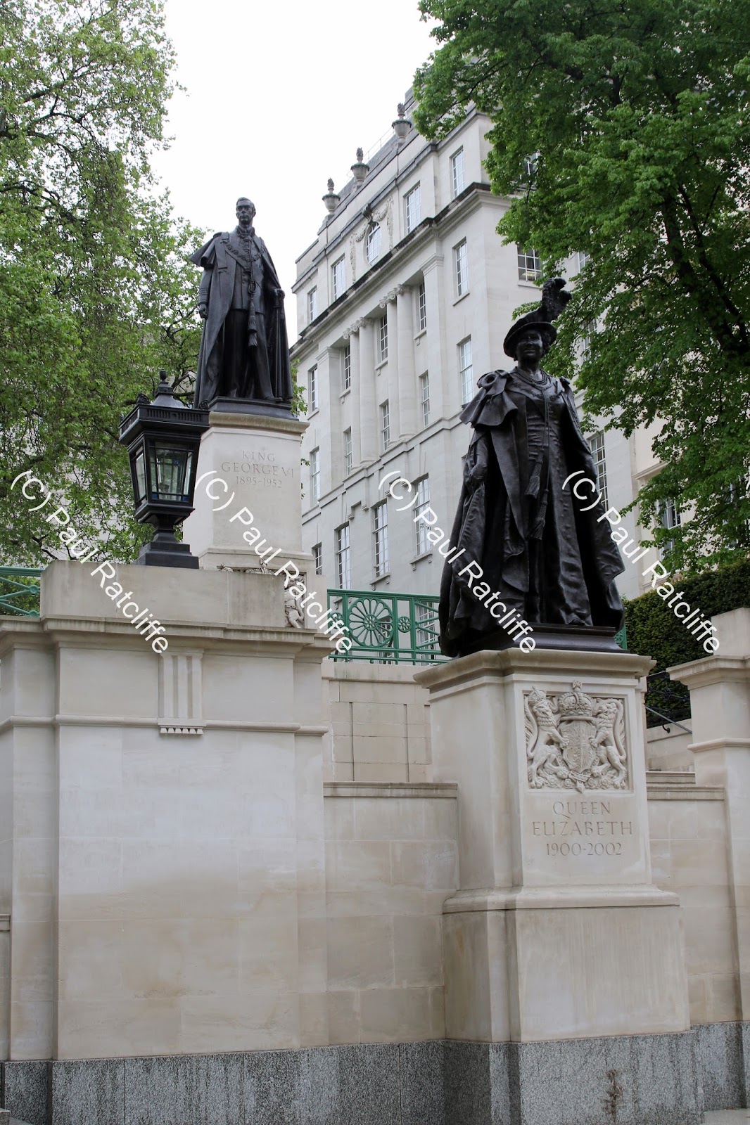 Royal Photography by Paul Ratcliffe King VI & Queen Mother