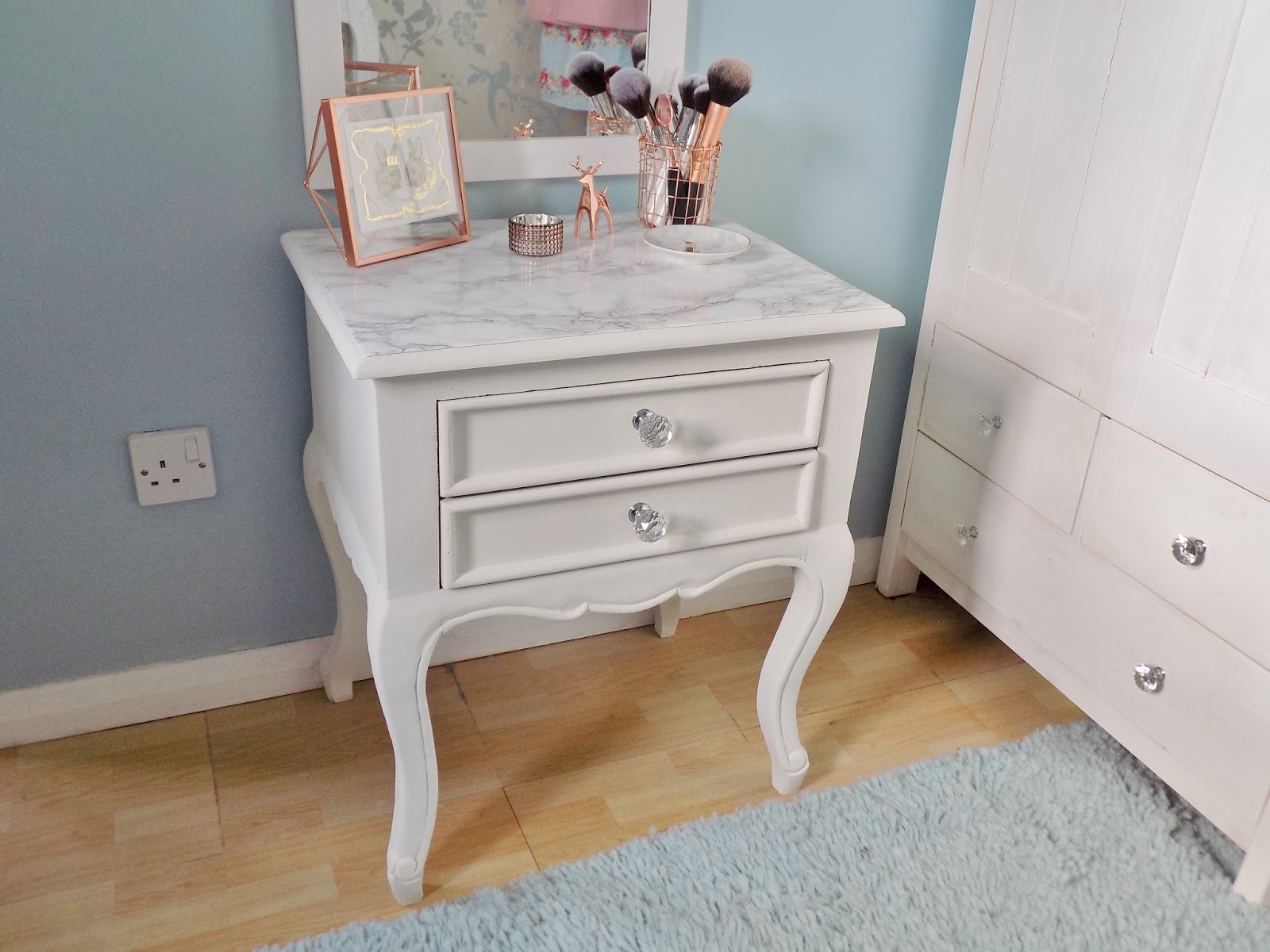 DIY How to Make a Marble Top Table Victoria's Vintage Blog