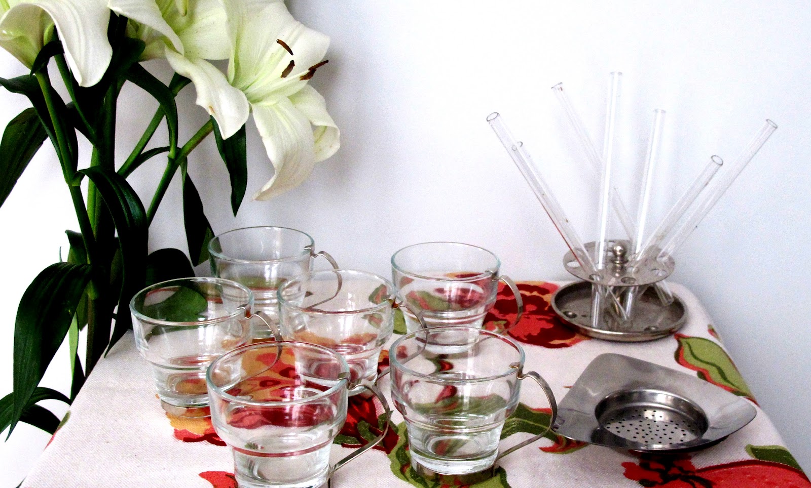 MEDDEAS: VAJILLA Y PLATERÍA