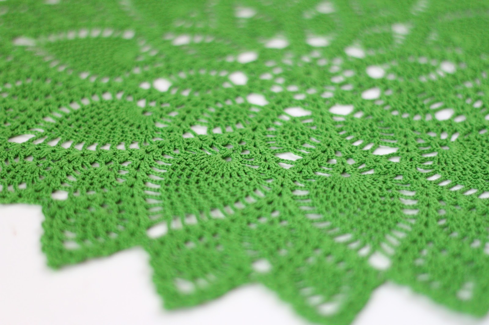 вязание крючком схемы узоров с описанием для кофточек. вязаный ажурный палантин крючком схемы. мастер класс ажурное вязание крючком. узор ажур крючком схема. узоры крючком со схемами.