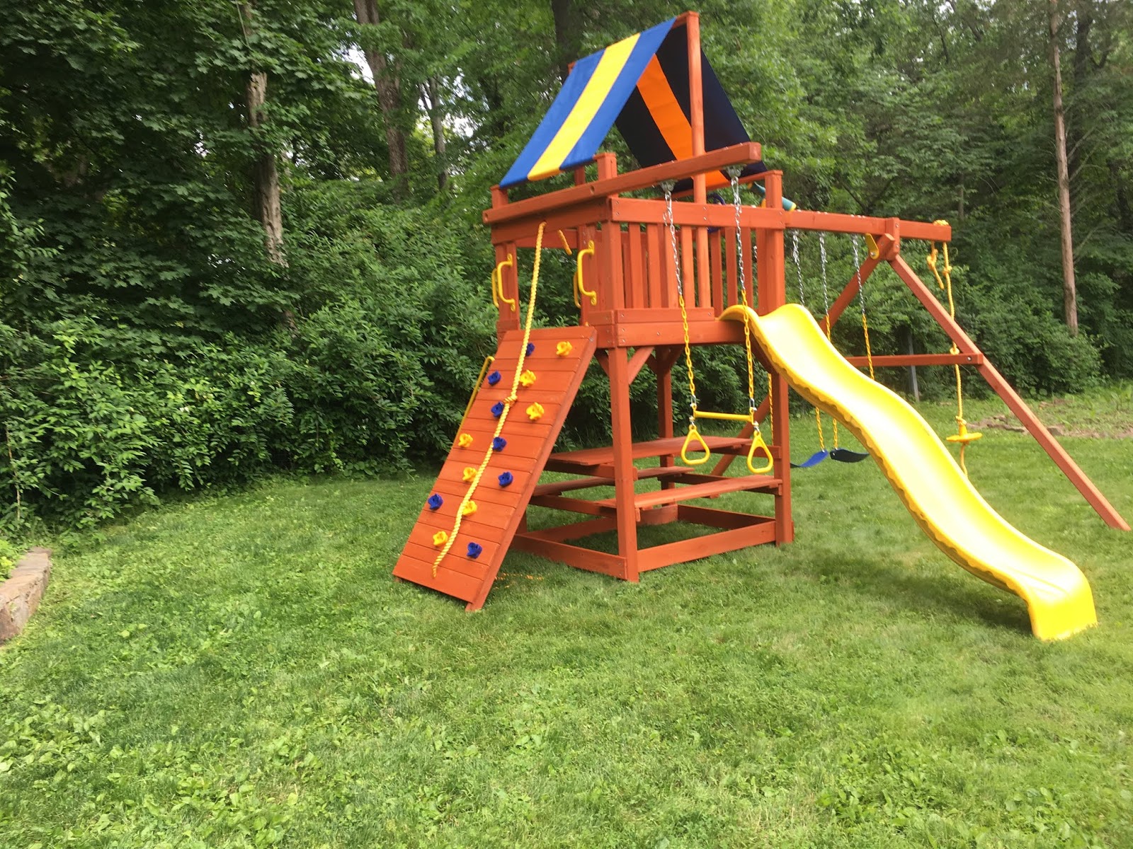 Swingset Solutions Summer Swing Set Styles!