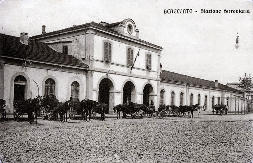 Benevento...c'era una volta Stazione Centrale con carrozzelle