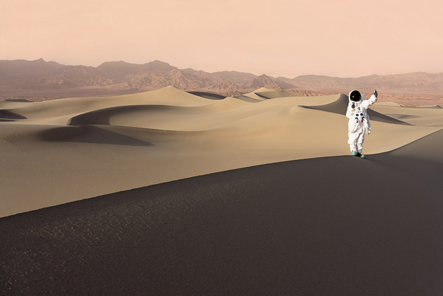 © Julien Mauve | Greetings From Mars | Fotografía | Photography