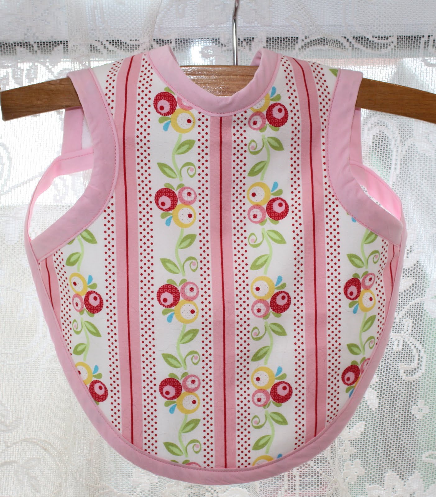 thimbles-bobbins-paper-and-ink-baby-bib-apron-bapron