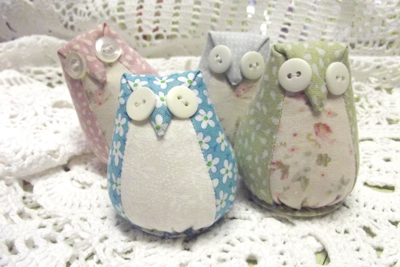 At Home with Rosie Make an Owl Pincushion.