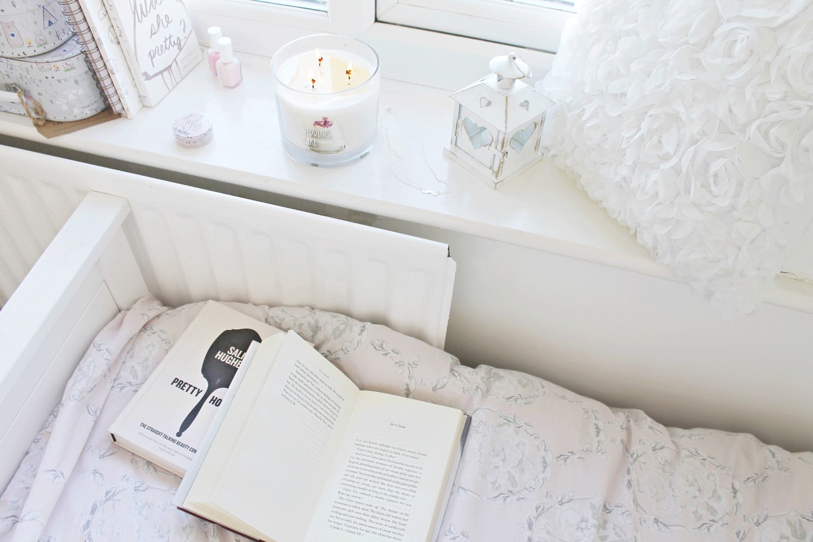 Girly cosy relaxing space, shabby chic reading nook