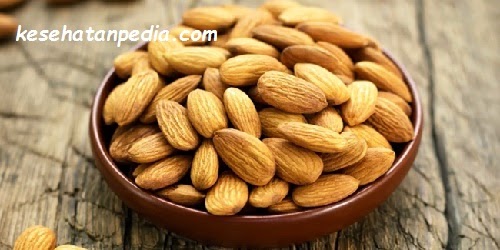 manfaat kacang almond