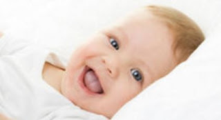 komunikasi bayi usia 3 bulan komunikasi bayi usia 3 bulan