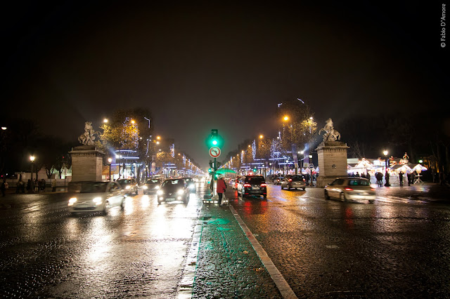 Campi Elisi di notte-Parigi
