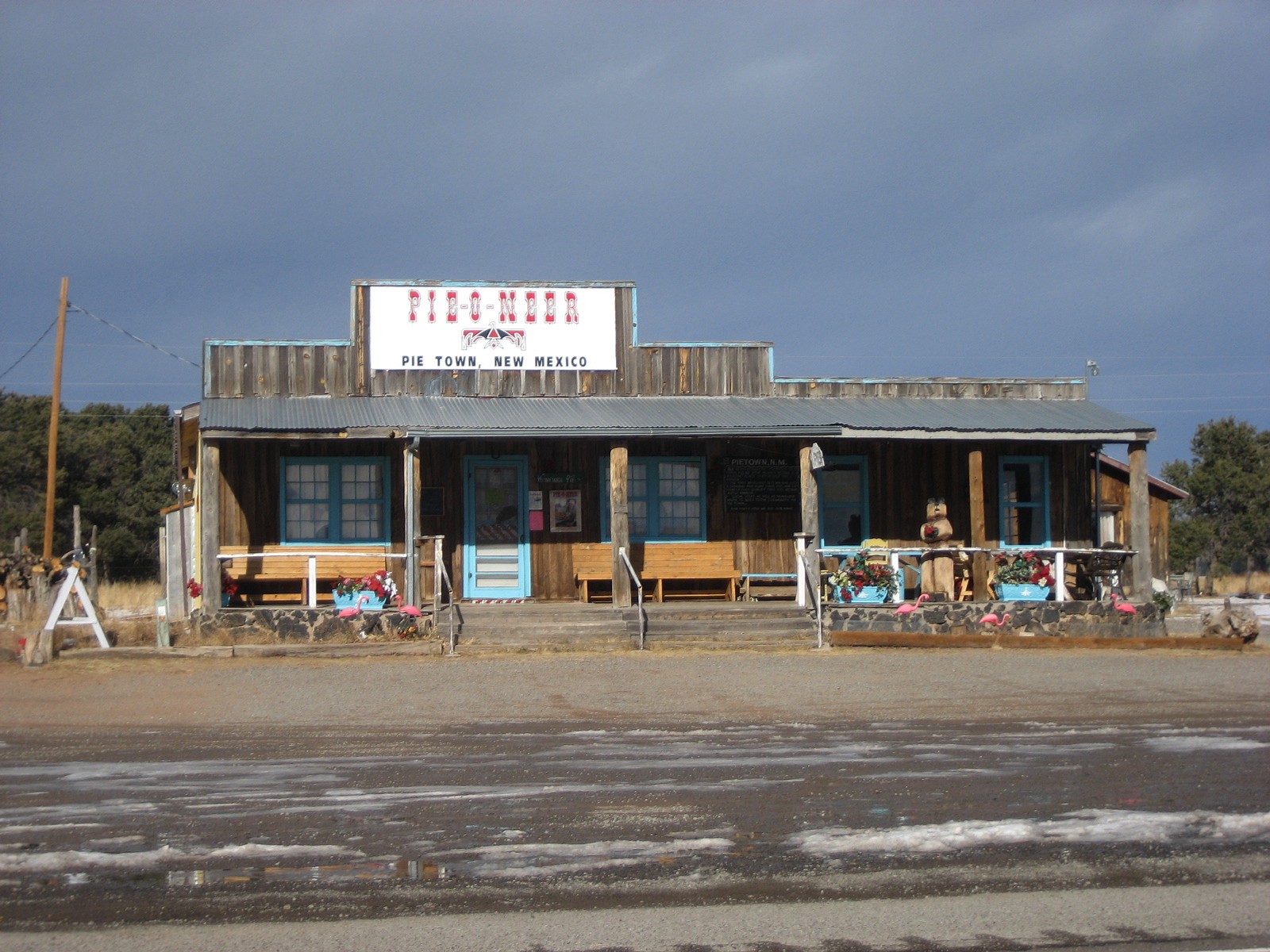 Living Rootless Pie Town, New Mexico