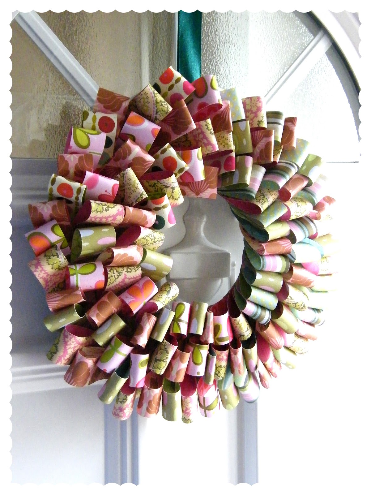 Annie's Place DIY Scrapbook Paper Wreath