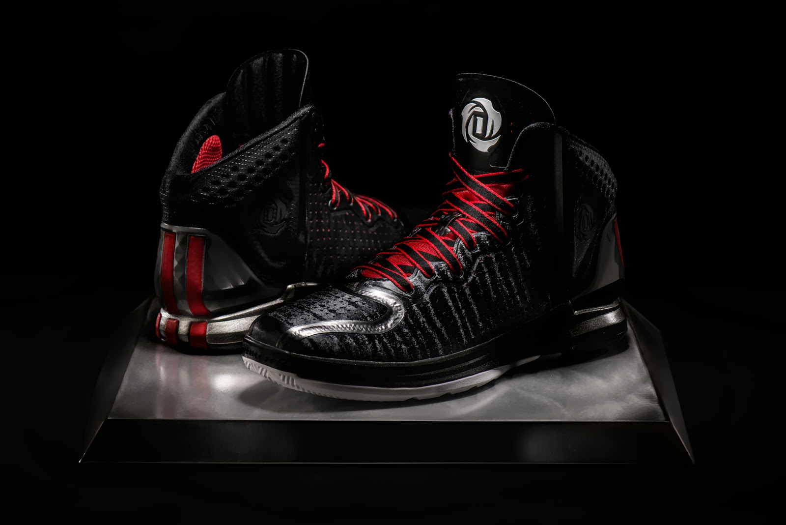 The Dx Matilla Show adidas D Rose 4 out in the Philippines 10/10