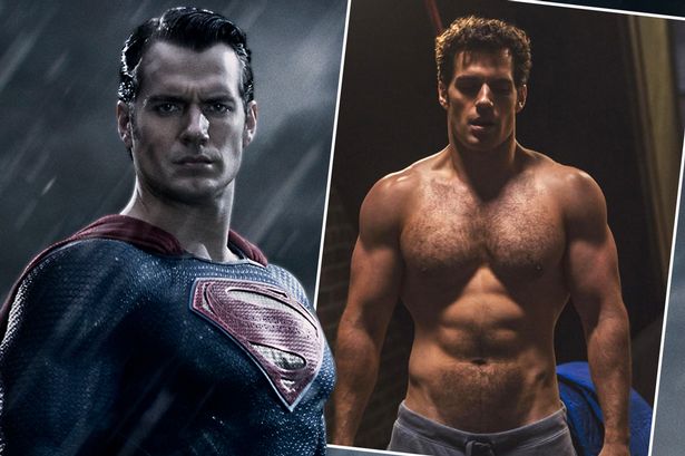 Henry Cavill, o Superman, celebra os 38 anos com a nova namorada - Primeira  Hora