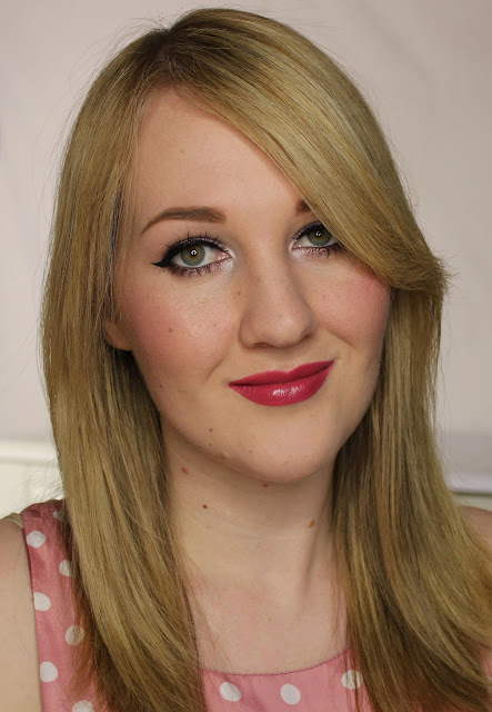MAC MONDAY | A Novel Romance - Yield to Love Lipstick Swatches & Review