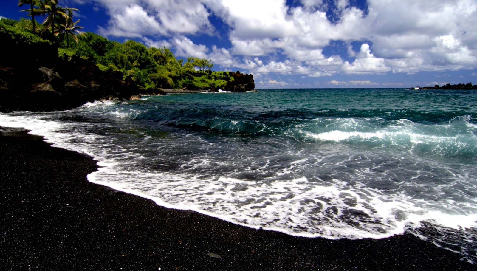 Hawaii Black Sand Beaches