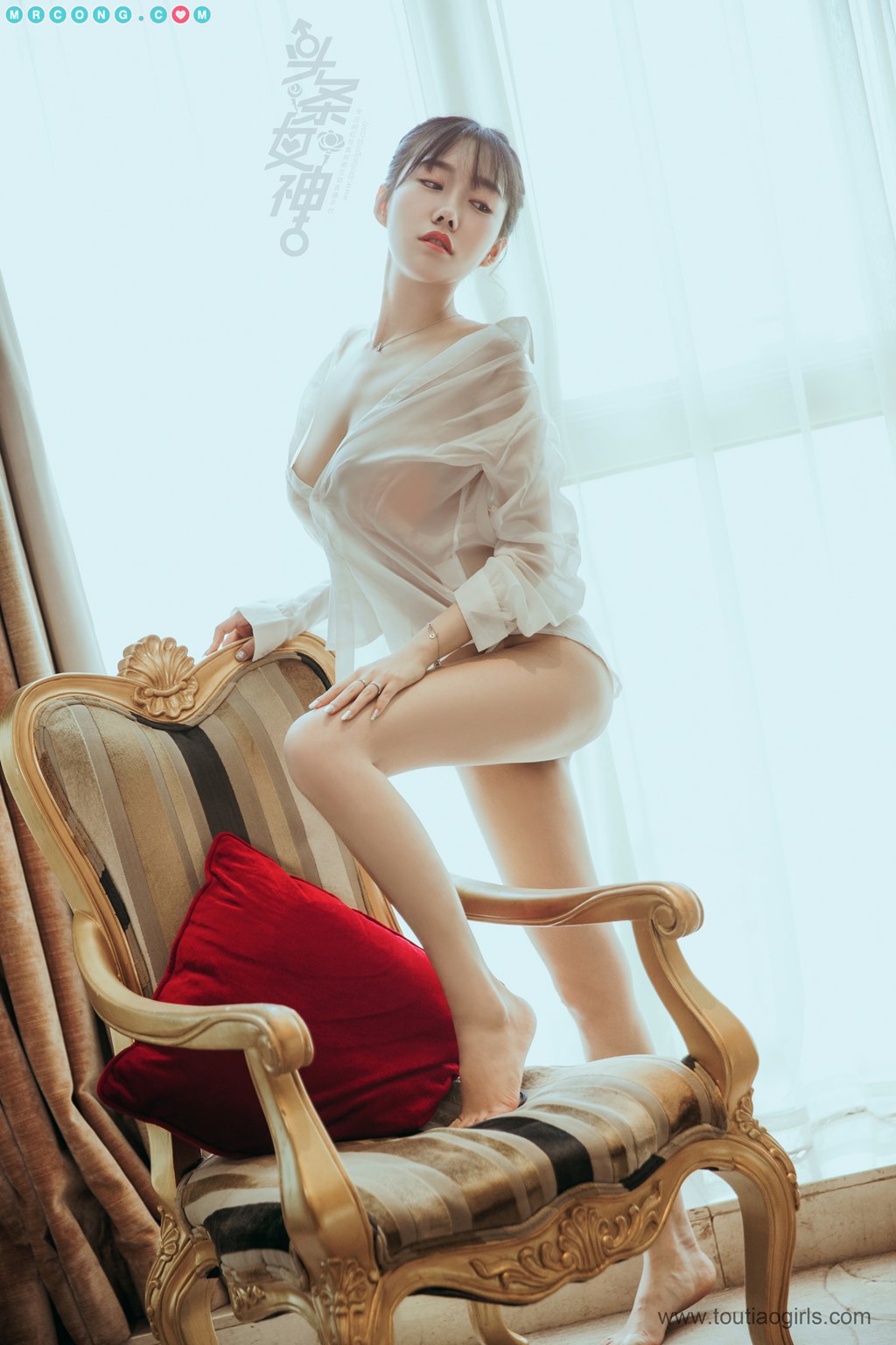 TouTiao 2018-06-30: Model Chen Yi Fei (陈亦 菲) (25 photos) photo 1-17
