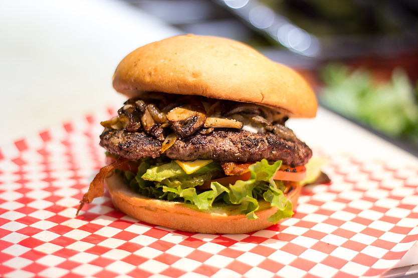 Great Dates Dallas A taste of Olive Burger