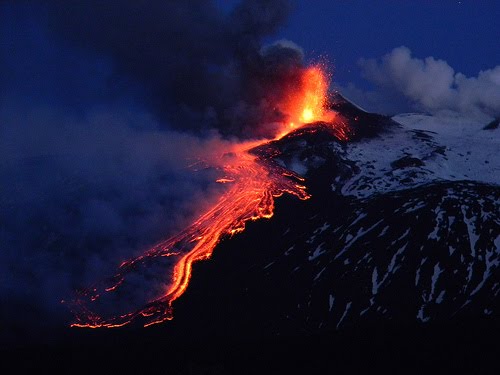 Etna-erupting-12May2011-DrBorisBehncke.j